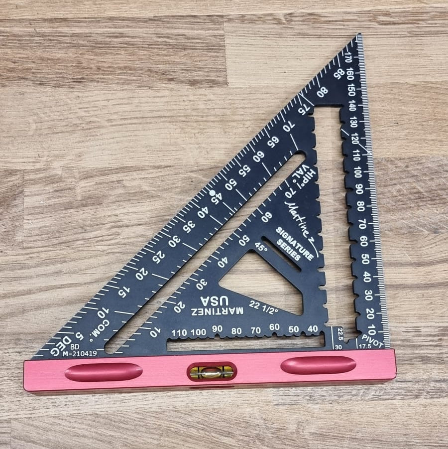 Martinez Tools | 2-in-1 Rapid Square - Red - Metric (Seconds)