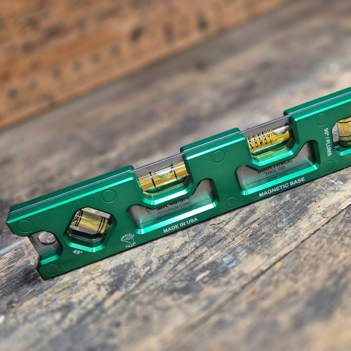 Martinez Tools | 9" Titanium Top View Level