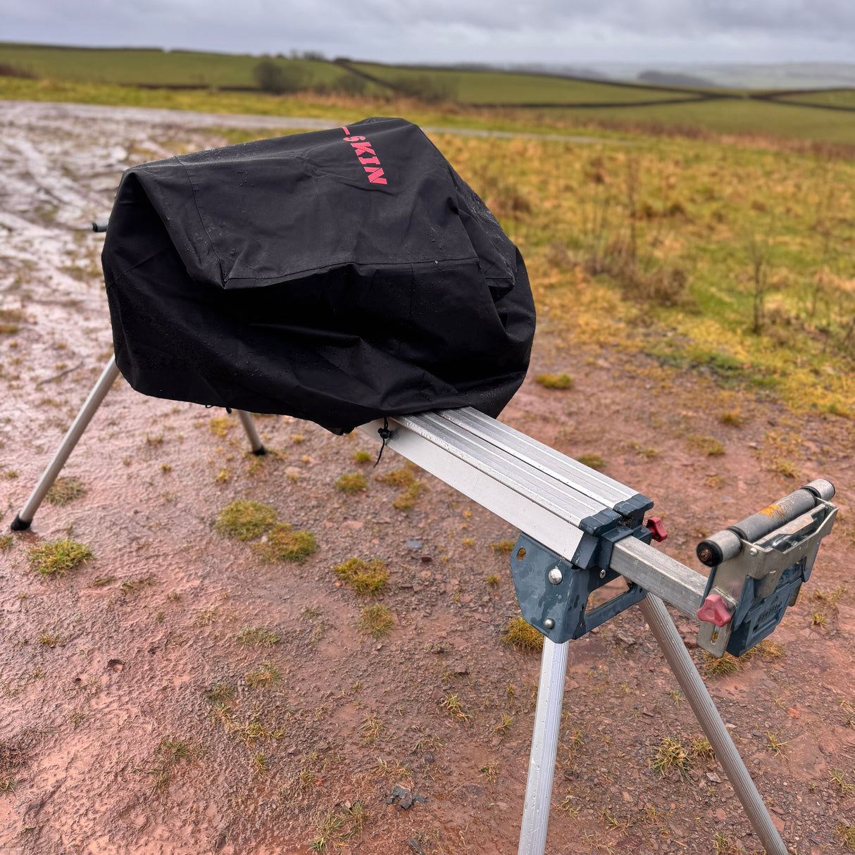 Sawskin | Mitre Saw Cover - Universal Fit - 185mm to 210mm - (7" to 9" Inch)