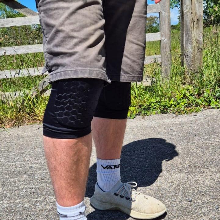 Dusty Boys The Kneel Pad