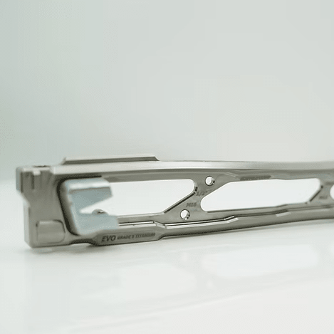 Kinetic Customs | Nighthawk Titanium EVO Shaft & Nail Puller - Kinetic CustomsTF Tools Ltd