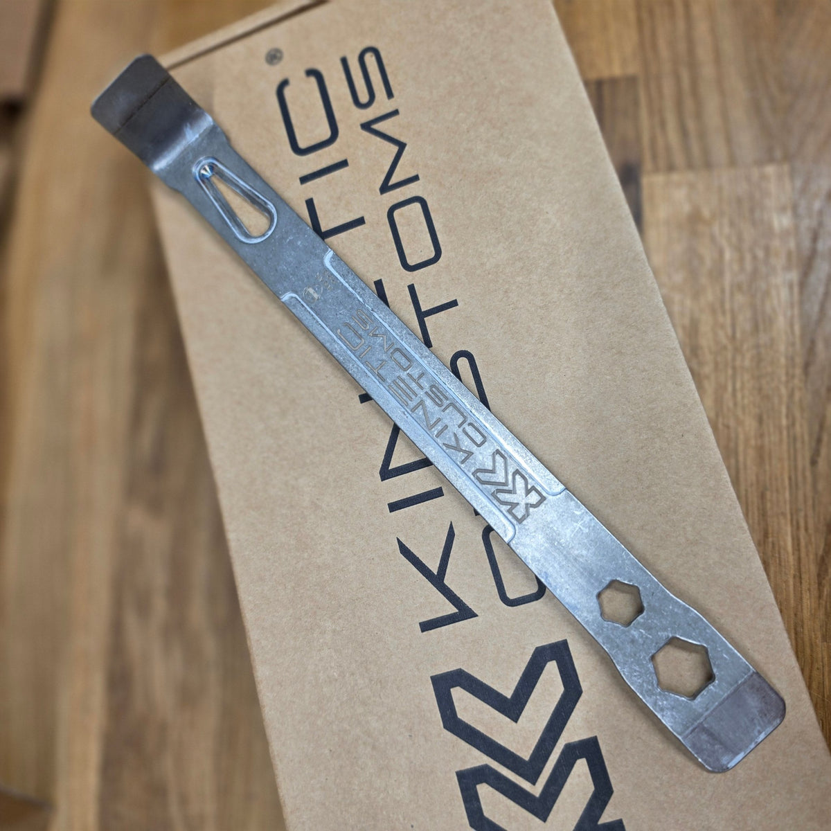 Kinetic Customs | Titanium Pry Bar 9.5" - Kinetic CustomsTF Tools Ltd