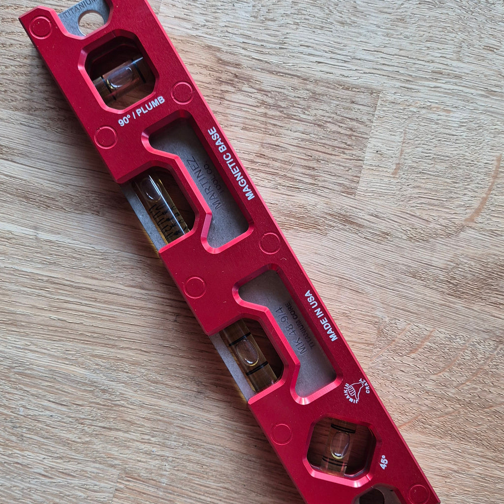 Martinez Tools |  9" Titanium Top View Level (Seconds)