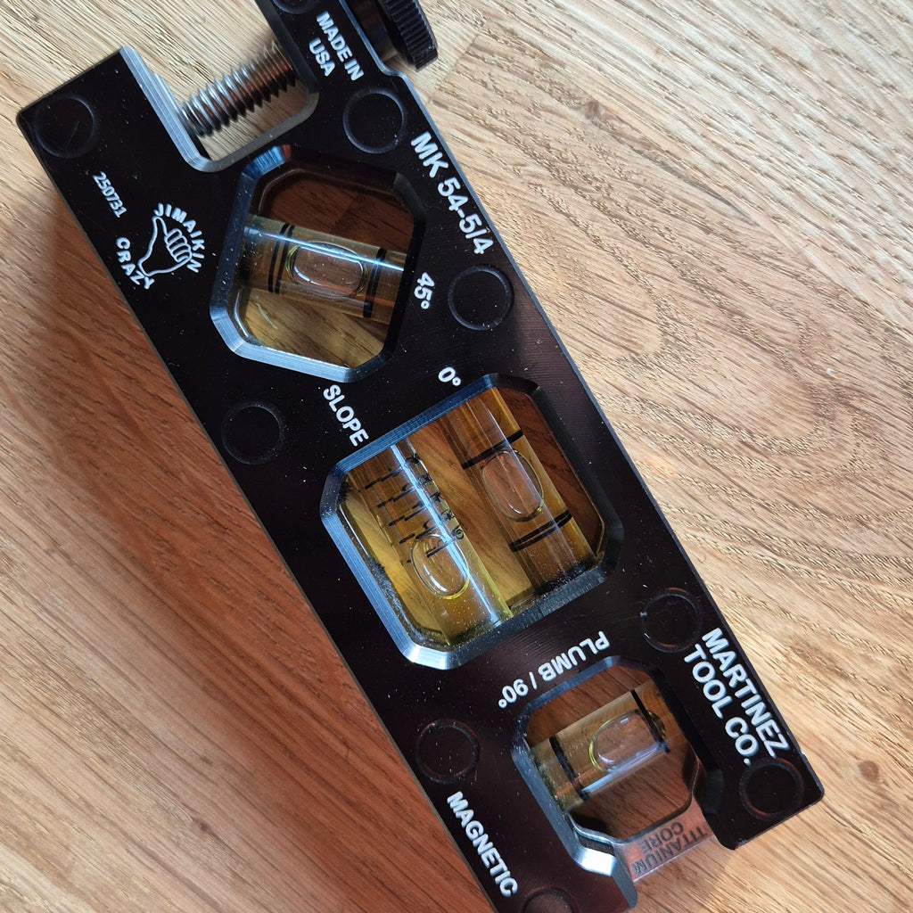 Martinez Tools | 5" Titanium Magnetic Torpedo & Conduit Level Black (Seconds)