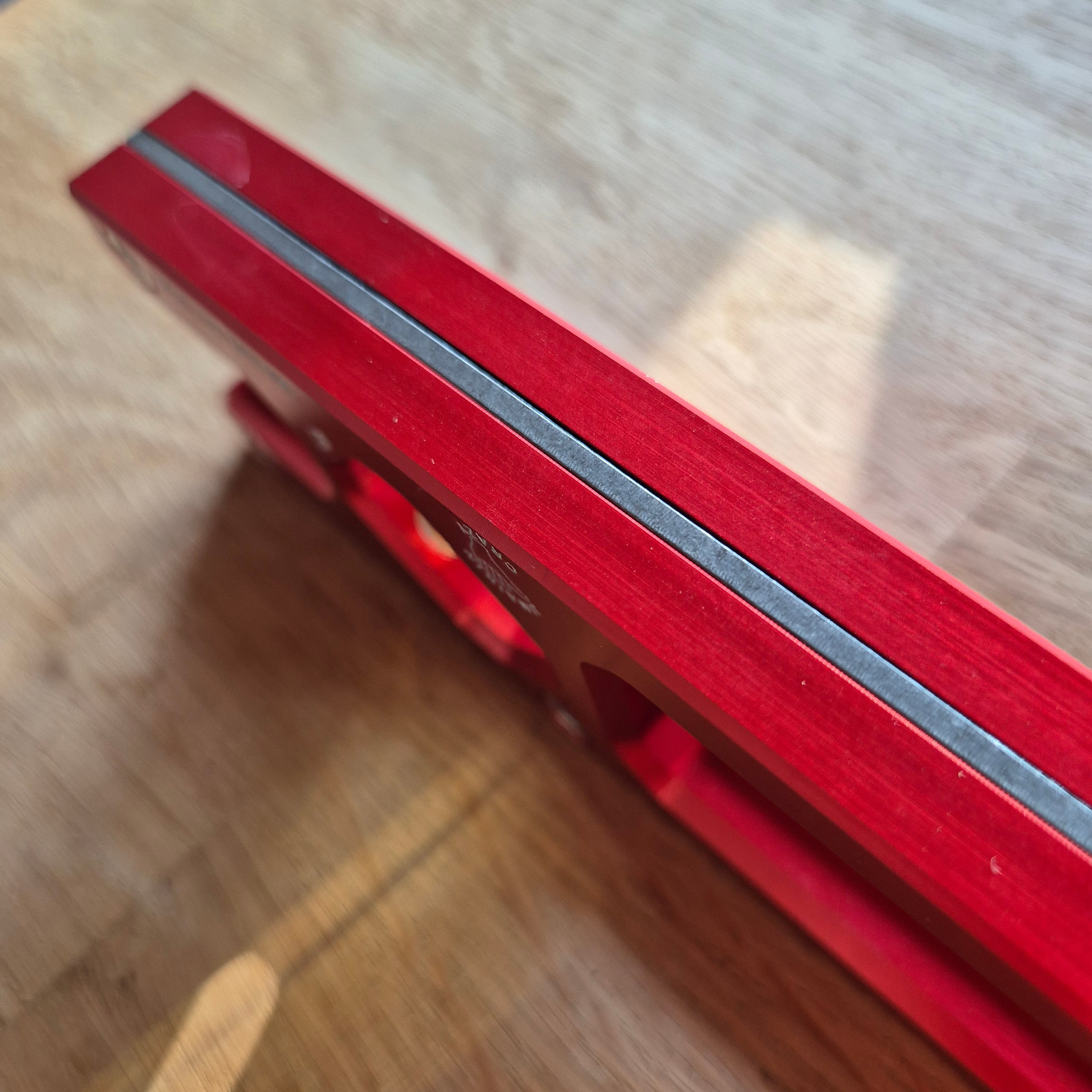 Martinez Tools |  12" Titanium Top View Level (Seconds) Red