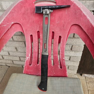 Martinez Tools | M2 Brickhead