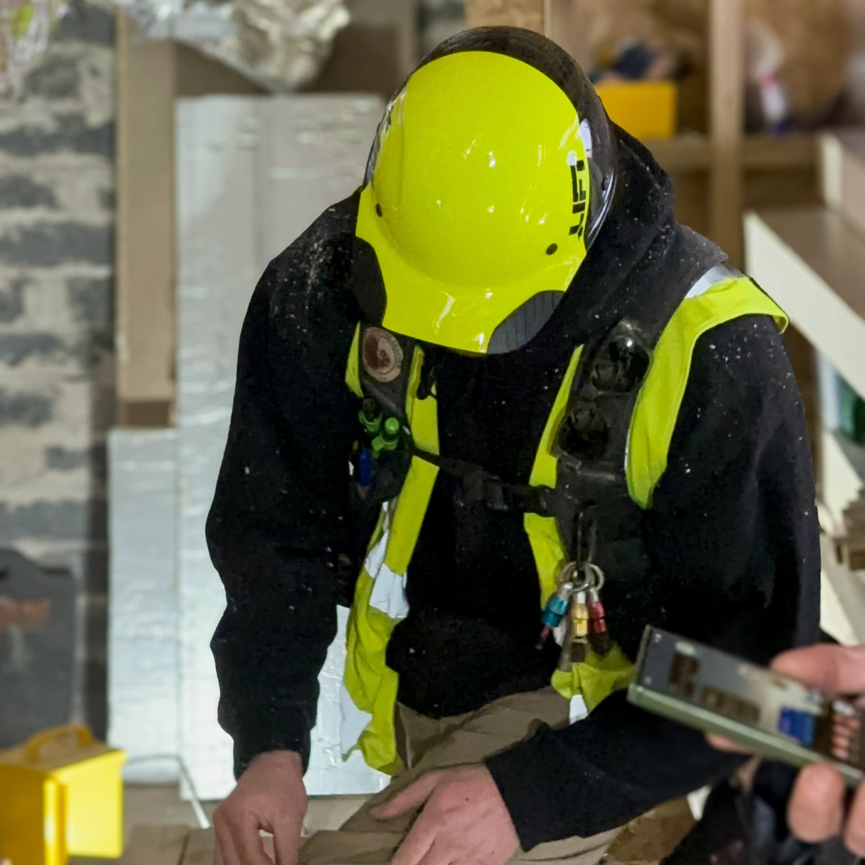 Lift Safety | DAX Carbon Fiber Cap Yellow & Black