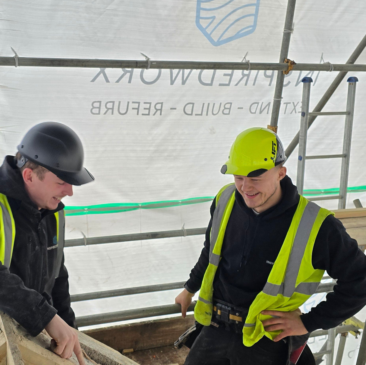 Lift Safety | DAX Carbon Fiber Cap Yellow & Black