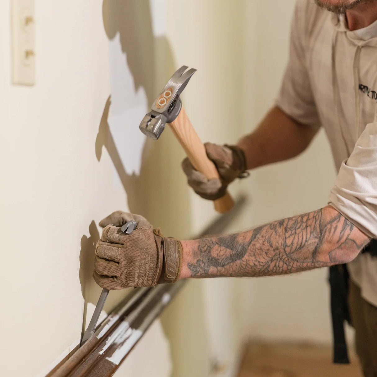 MTC Tools | Titanium 9 1/2" Finish Trim Bar