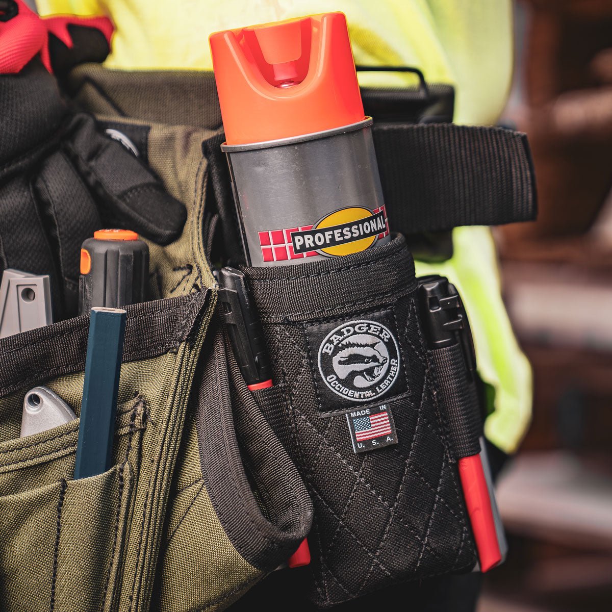 Badger Toolbelts | Spray Can Holster - Badger ToolbeltsTF Tools Ltd