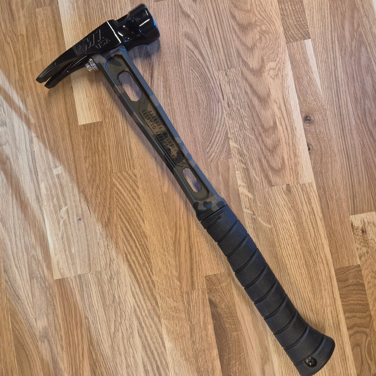 Martinez Tools | M1 15oz Camo 10yr Titanium Framing Hammer - Martinez ToolsTF Tools Ltd