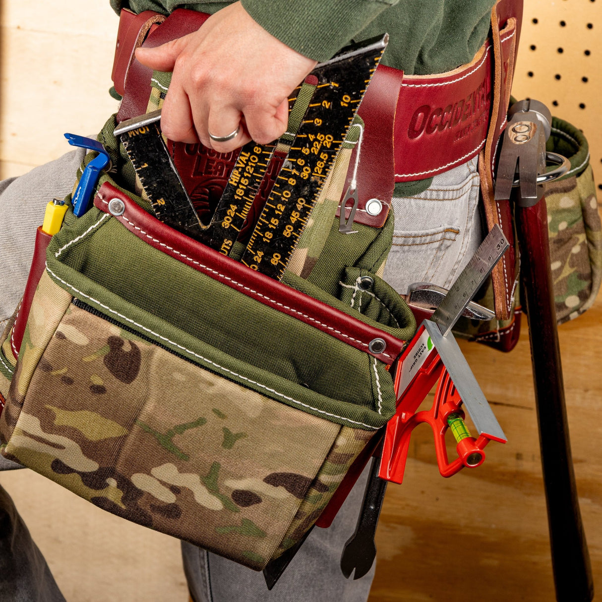 Occidental Leather Toolbelts | C8080DB Special Edition - OxyLights™ Framer Tool Belt Setup - Multicam® - Occidental LeatherTF Tools Ltd